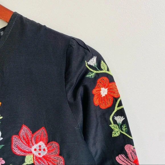 Zara floral embroidery shift dress in black color - Picture 8 of 10